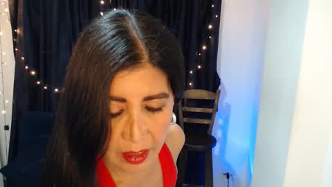 Snapshot of cony35 chatting on 12/17/25, 05:02 Sofi online show from 12/17/25, 05:02