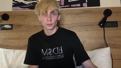 Snapshot of cookie_sex chatting on 10/05/25, 12:31 cookie_sex online show from 10/05/25, 12:31