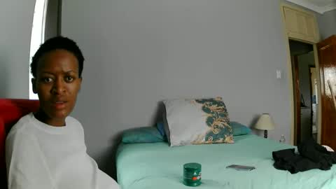 Snapshot of cookiecandyx chatting on 01/11/26, 12:32 cookiecandyx online show from 01/11/26, 12:32