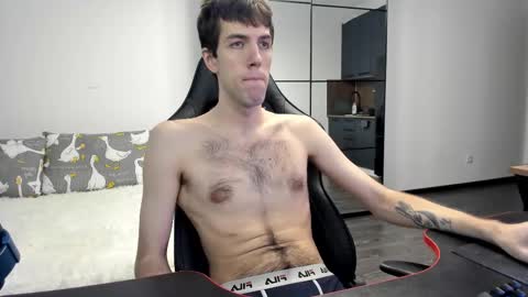 cookies_boys online show from 11/19/25, 06:24