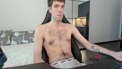 Snapshot of cookies_boys chatting on 01/13/26, 08:08 cookies_boys online show from 01/13/26, 08:08