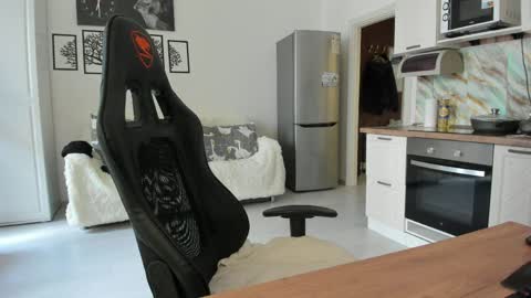 Snapshot of cookies_boys chatting on 04/22/26, 02:07 cookies_boys online show from 04/22/26, 02:07