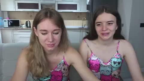Snapshot of cookies_duo chatting on 07/01/26, 06:15 Alice untill 16 th February online show from 07/01/26, 06:15