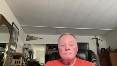 Snapshot of cookoosnest chatting on 02/11/26, 12:37 cookoosnest online show from 02/11/26, 12:37