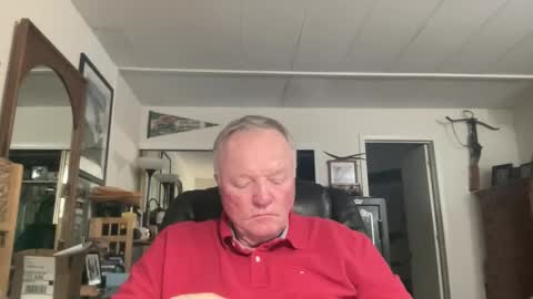 Snapshot of cookoosnest chatting on 02/19/26, 06:20 cookoosnest online show from 02/19/26, 06:20