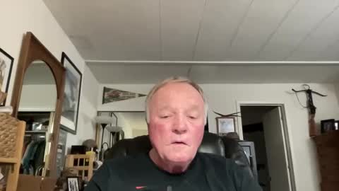 Snapshot of cookoosnest chatting on 03/20/26, 02:38 cookoosnest online show from 03/20/26, 02:38