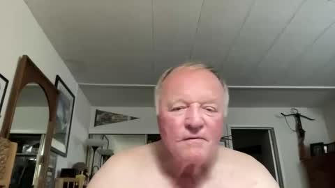 Snapshot of cookoosnest chatting on 03/23/26, 03:32 cookoosnest online show from 03/23/26, 03:32