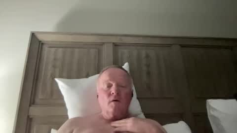 Snapshot of cookoosnest chatting on 04/18/26, 05:33 cookoosnest online show from 04/18/26, 05:33