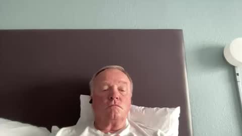 Snapshot of cookoosnest chatting on 04/22/26, 11:50 cookoosnest online show from 04/22/26, 11:50