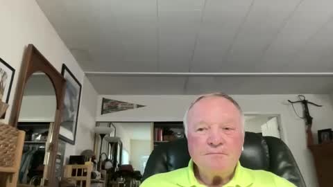 Snapshot of cookoosnest chatting on 05/07/26, 01:33 cookoosnest online show from 05/07/26, 01:33