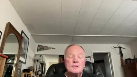 Snapshot of cookoosnest chatting on 05/10/26, 02:11 cookoosnest online show from 05/10/26, 02:11