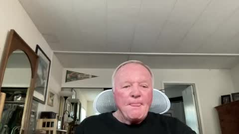 Snapshot of cookoosnest chatting on 08/01/26, 01:27 cookoosnest online show from 08/01/26, 01:27
