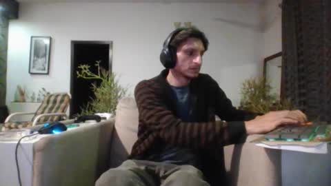 Snapshot of cool2buddies chatting on 03/30/26, 12:44 Cool2Buddies online show from 03/30/26, 12:44