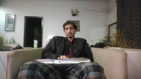 Snapshot of cool2buddies chatting on 04/08/26, 07:47 Cool2Buddies online show from 04/08/26, 07:47