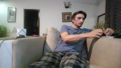 Snapshot of cool2buddies chatting on 04/26/26, 01:42 Cool2Buddies online show from 04/26/26, 01:42