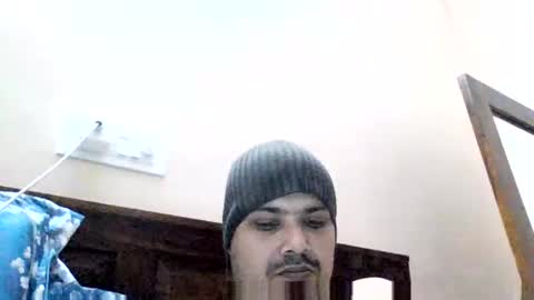 Snapshot of cool_breeze09 chatting on 11/04/25, 06:18 Cool Breeze09 online show from 11/04/25, 06:18