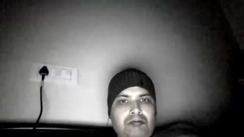 Snapshot of cool_breeze09 chatting on 12/19/25, 06:59 Cool Breeze09 online show from 12/19/25, 06:59