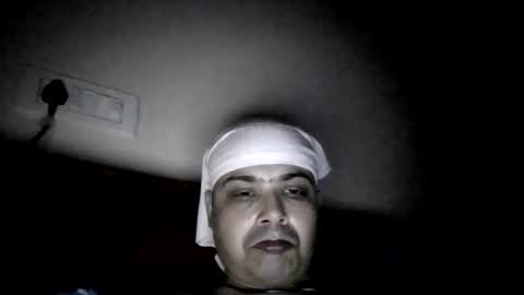 Cool Breeze09 online show from 03/05/26, 06:37