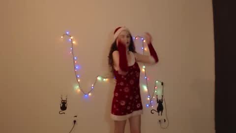 Amber online show from 12/23/25, 03:04