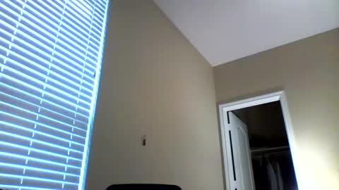 cooldude122222 online show from 12/05/24, 04:44