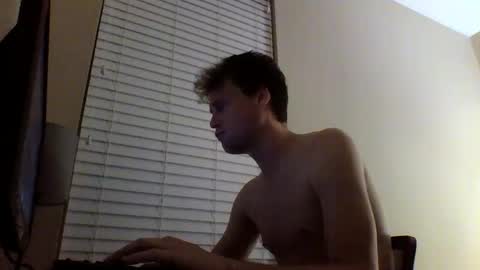 cooldude122222 online show from 01/31/25, 04:47