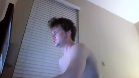 cooldude122222 online show from 03/10/25, 09:10