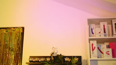 Ginger The Cringer online show from 01/18/25, 10:17