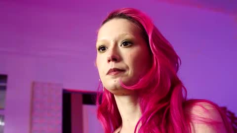 Snapshot of coolteacher chatting on 03/19/26, 10:52 Ginger The Cringer online show from 03/19/26, 10:52