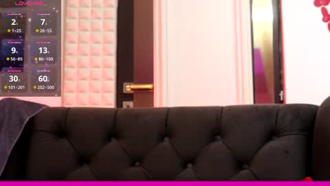 Snapshot of coolteacher chatting on 07/02/26, 10:10 Ginger The Cringer online show from 07/02/26, 10:10