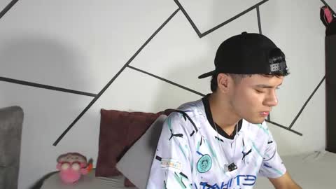 shiro online show from 02/04/26, 01:17