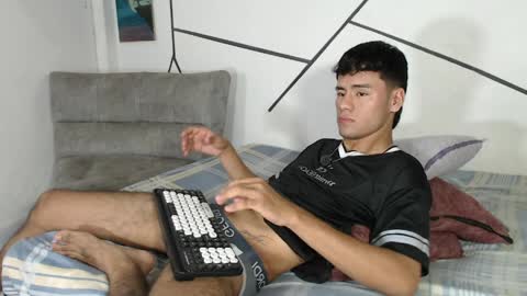 Snapshot of cooper_shiro chatting on 03/30/26, 08:43 shiro online show from 03/30/26, 08:43