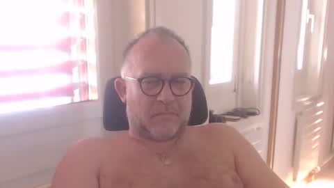 Snapshot of coquin369 chatting on 11/22/25, 08:13 Coquin369 online show from 11/22/25, 08:13