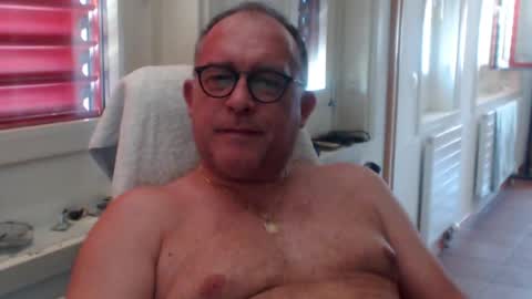 Snapshot of coquin369 chatting on 06/28/26, 10:43 Coquin369 online show from 06/28/26, 10:43