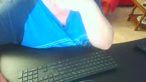 coquin375 online show from 10/22/25, 06:18