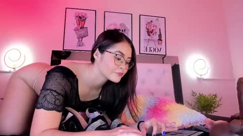 Cora  online show from 03/03/25, 09:26