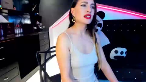 Coral  online show from 03/04/25, 03:37