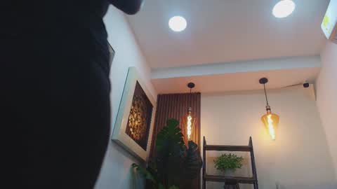 Coral online show from 09/29/25, 11:04