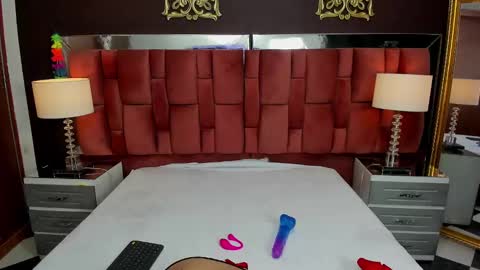 coralharmon online show from 01/04/25, 08:05