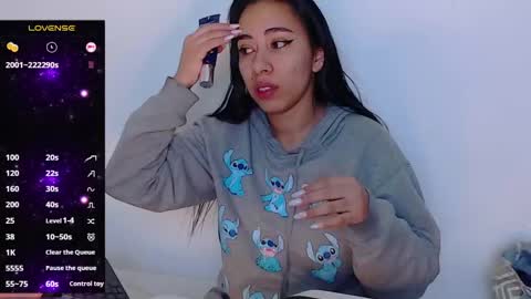 coraline2911 online show from 02/01/25, 10:48