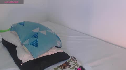 coraline2911 online show from 03/06/25, 11:03