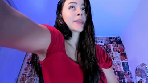 Coralinekam1 online show from 01/28/25, 07:00