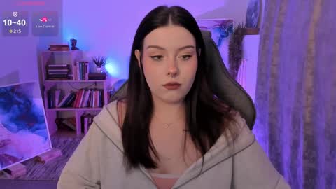 little girl who is always right or Coraline online show from 10/13/25, 05:18