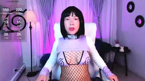 Coral Stefani online show from 10/01/25, 01:44