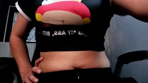 Coral Stefani online show from 10/21/25, 02:12