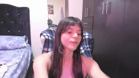 Snapshot of coralinexxx07 chatting on 03/07/26, 02:58 Coraline uwu Bienvenidos al dulce mundo de Coraline Hola amores soy Coraline Una chica tierna juguetona online show from 03/07/26, 02:58