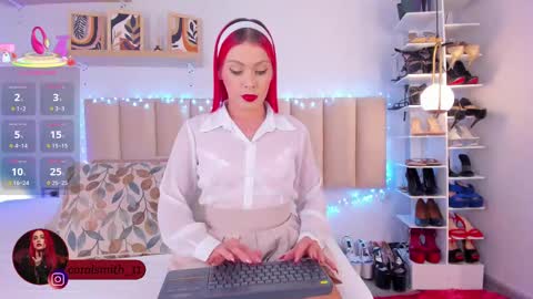 Snapshot of coralsmith11 chatting on 09/24/25, 11:57 Coral Smith online show from 09/24/25, 11:57