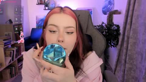 Snapshot of coramiel chatting on 04/03/26, 05:16 little girl who is always right or just Cora online show from 04/03/26, 05:16