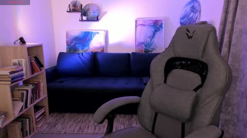 Snapshot of coramiel chatting on 04/04/26, 02:10 little girl who is always right or just Cora online show from 04/04/26, 02:10