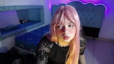 Snapshot of cordelia_perlman chatting on 09/19/25, 12:39 Cordelia online show from 09/19/25, 12:39