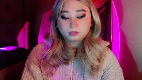 Snapshot of corefinder_xx chatting on 12/21/25, 02:19 corefinder_xx online show from 12/21/25, 02:19